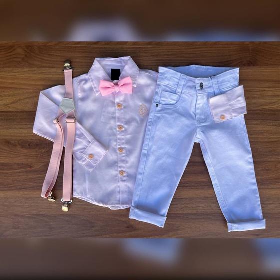 Imagem de Roupa Menino Infantil Camisa Manga Longa Rosa Calça Color Branco Suspensório e Gravata Rosa