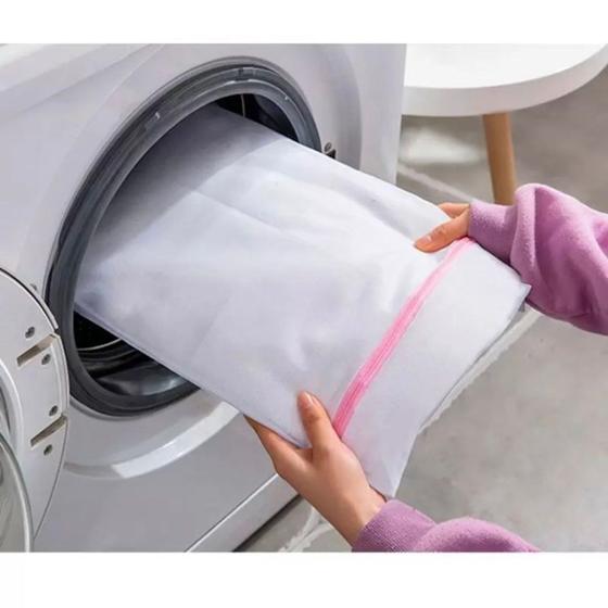 Imagem de Saco para lavar roupa íntima e delicada grande para máquinas de roupas e tanquinho com zíper