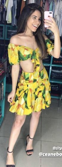 Imagem de Saia viscose pregas,estampada com amarelo,tecido, rodada( 36)