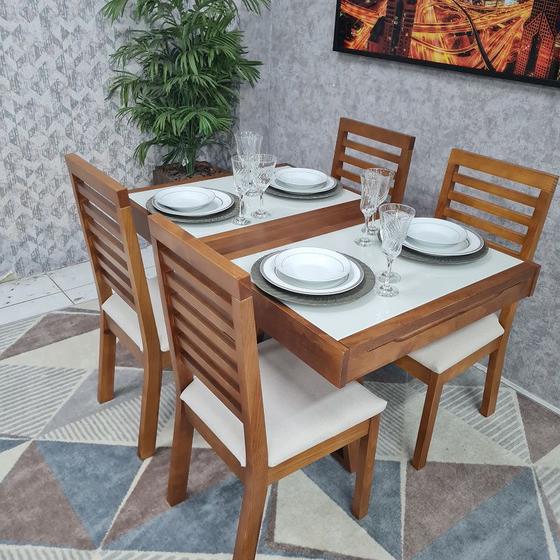 Imagem de Sala de Jantar Mesa Elástica Ipê com 4 Cadeiras Camélia