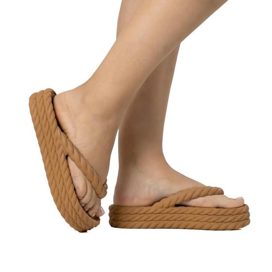 Imagem de Sandália Chinelo Nuvem Flatform Confortável