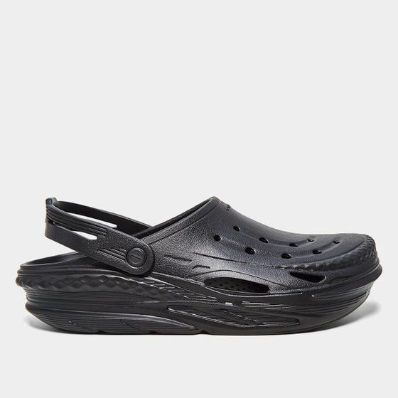 Imagem de Sandália Crocs Off Grid Clog Masculina