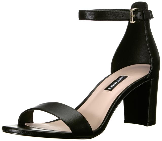 Imagem de Sandália de salto alto Nine West Price feminina, napa preta, tamanho 10