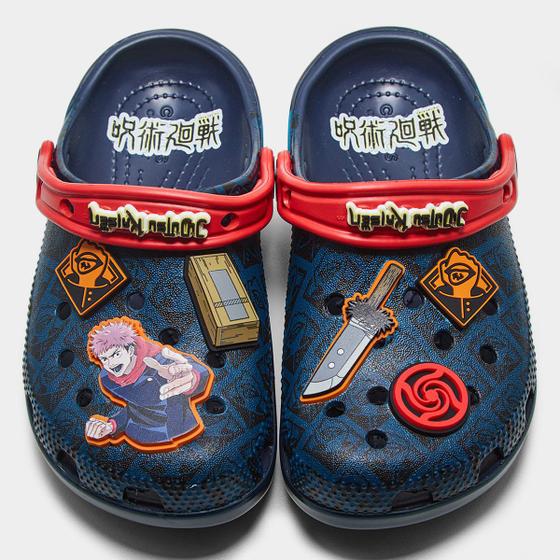 Imagem de Sandália Inafntil Crocs Classic Jujutsu Kaisen Clog Menino