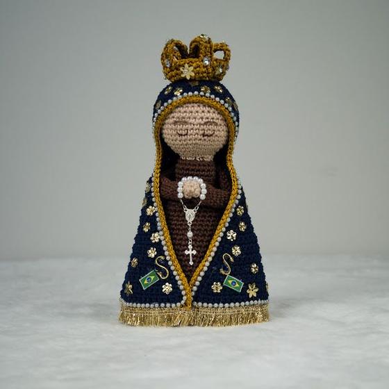 Imagem de Santa nossa senhora aparecida amigurumi de crochê