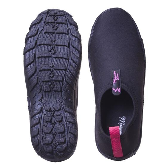 Sapatilha neoprene pra agua tenis aquatico seca rapido é boa?