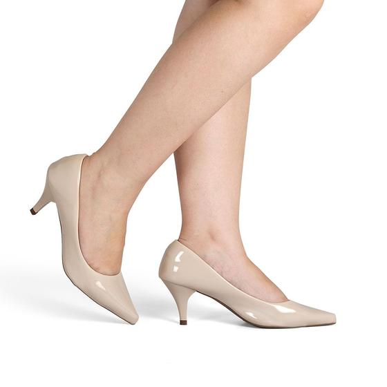 Sapato Fechado Saltinho Baixo Quadrado Grosso Confortável