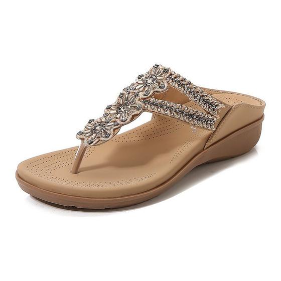 Imagem de Sapatos Vintage Confortáveis com Flores e Strass