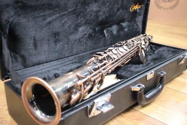 Imagem de Saxofone Soprano Condor CSS42B Bronze