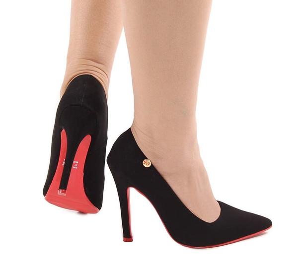 Scarpin nobuck preto com solado vermelho - Di Ferrari - Scarpin ...