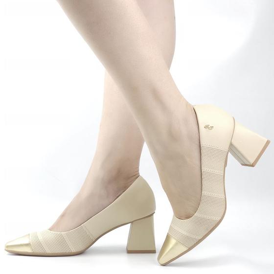 Imagem de Scarpin Salto Bloco Bico Fino
