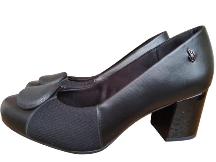 Imagem de Scarpin Salto Bloco Usaflex ortopédica couro com tecido elastano para joanete