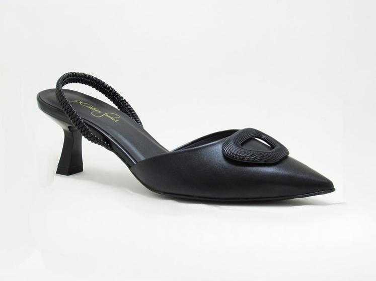 Imagem de Scarpin Slingback Preto com Fivela Salto Baixo