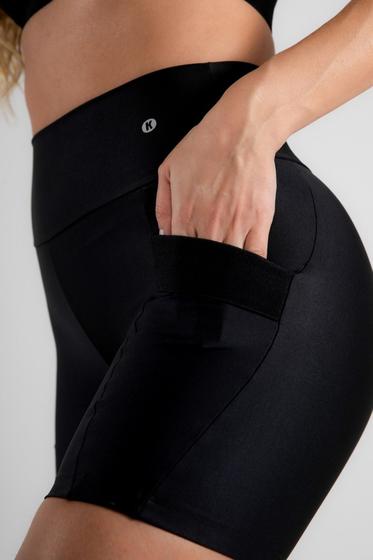 Imagem de Short Bermuda Com Bolso E Detalhe Em Elástico