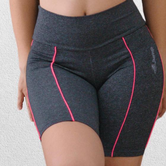 Imagem de Short Feminino Ciclista, detalhe lateral