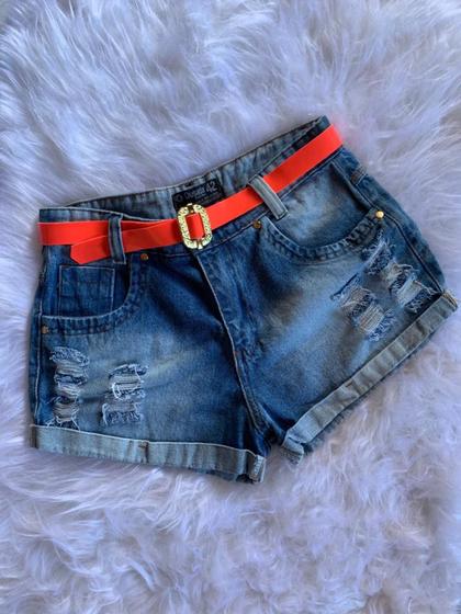 Imagem de Short jeans claro com Cinto feminino