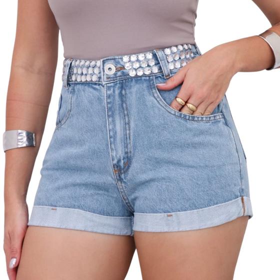 Imagem de Short Jeans feminino Com pedraria bordada linha luxo