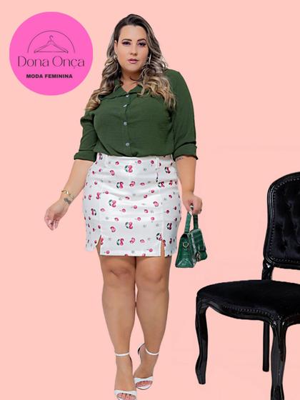 Imagem de Short Saía Plus Size Bengaline Estampado Possuí Fendas Frontais e Passantes Para Cinto Shorts