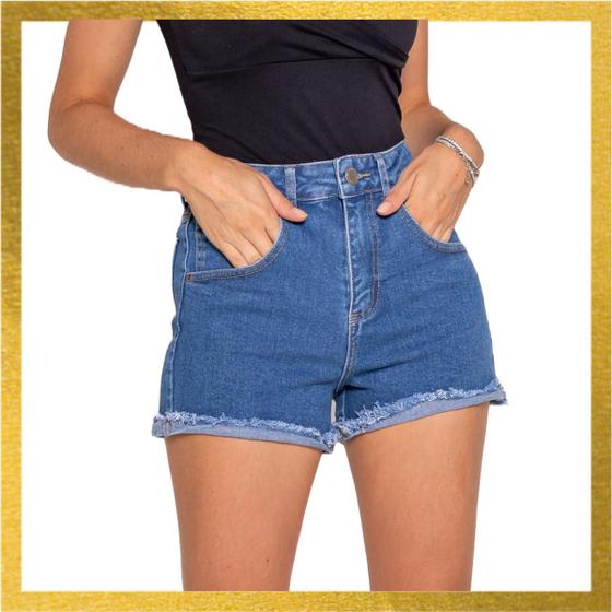 Imagem de Shorts Jeans Feminino Cintura Alta com Elastano e barra com dobra desfiada