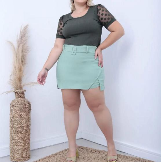 Imagem de Shorts Saia Plus Sizer Feminino Com Fenda na Lateral Bengaline Com Lycra