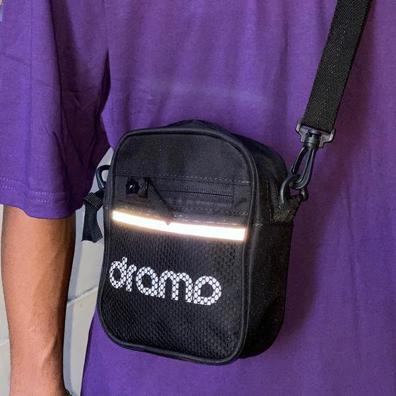 Imagem de Shoulder Bag Drama Refletiva - Preta