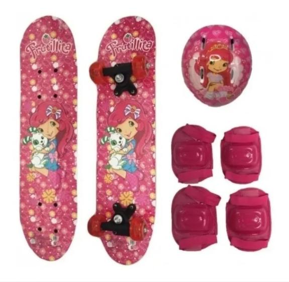 Skate Infantil Moranguinho Barbie Bettie + Kit Segurança Menor preço em Skate Infantil Moranguinho Barbie Bettie + Kit Segurança