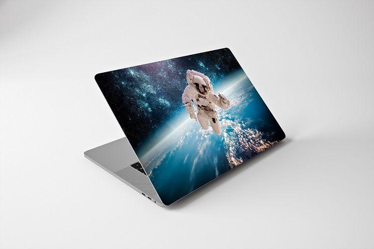 Imagem de Skin Adesivo Notebook, Capa Para Notebook Astronauta