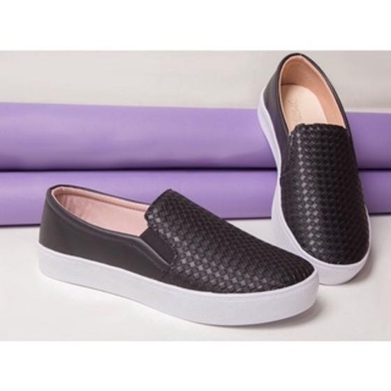 Imagem de Slip On Preto Tênis Feminino Plataforma Iate Macio