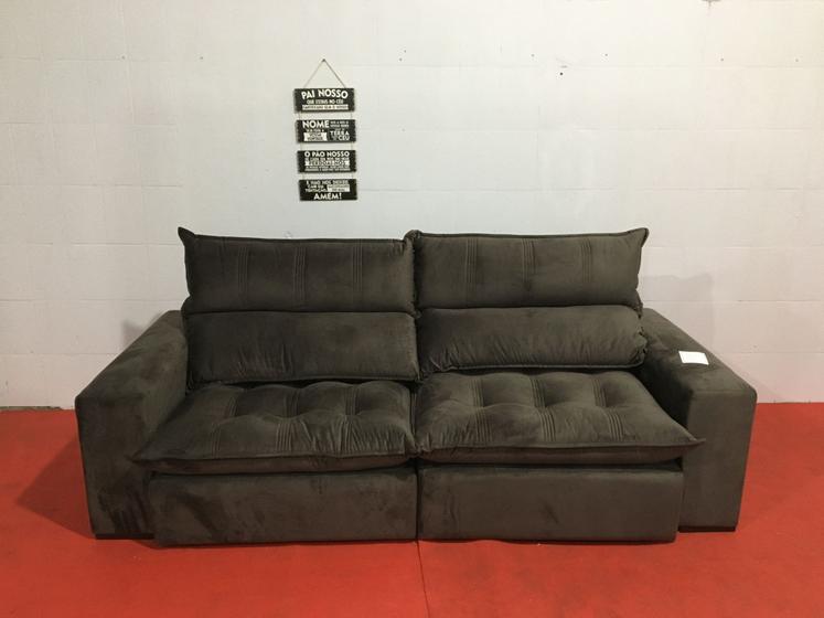 Sofá Retrátil 3 Lugares 2,50 JC Estofados Veludo Marrom Sofás