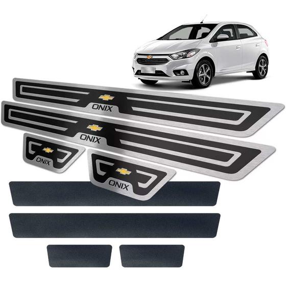 Imagem de Soleiras + Vinil Alto Relevo Chevrolet Onix 2017/2019 Preto