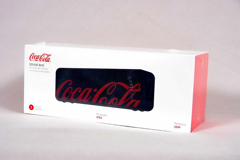 Caixa de Som Coca Cola Preto Soundbox