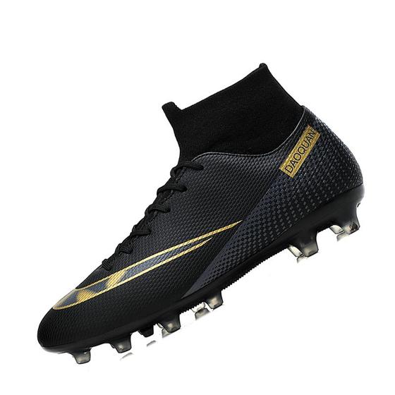 Imagem de Superfly Soccer Cleats para homens e mulheres negros 35