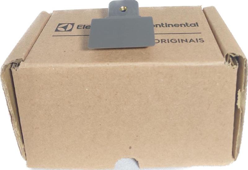 Suporte Puxador Inferior para Geladeira Electrolux DF80X DI80X DT80X DWX51 67403305 Menor preço em Suporte Puxador Inferior para Geladeira Electrolux DF80X DI80X DT80X DWX51 67403305