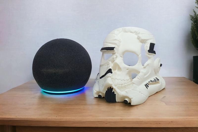 Imagem de Suporte Tema Stormtrooper Star Wars Mandalorian compatível com Alexa Echo Dot 4 e Echo Dot 5