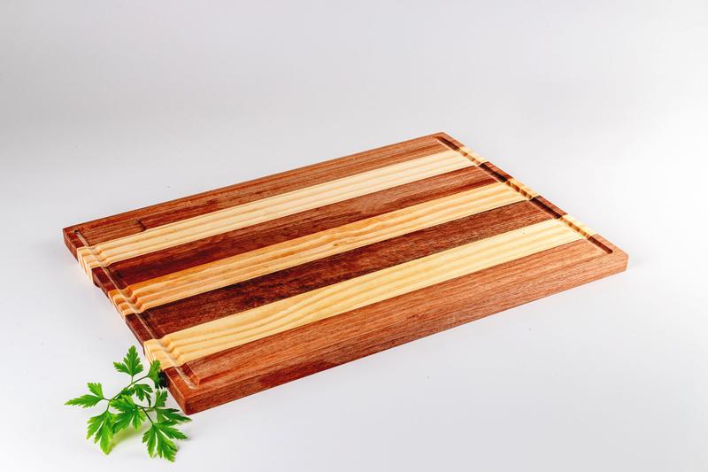 Imagem de Tabua de Madeira Pinus Alto Padrão 42x30cm Churrasco Cozinha