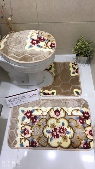 Imagem de Tapete Banheiro Estampado Floral, Veludo e  Antiderrapante