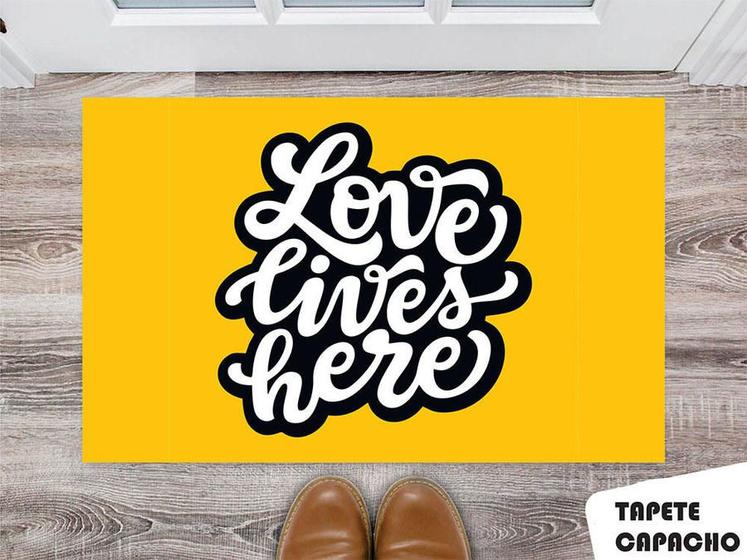 Imagem de Tapete Capacho Personalizado Loves Live Here