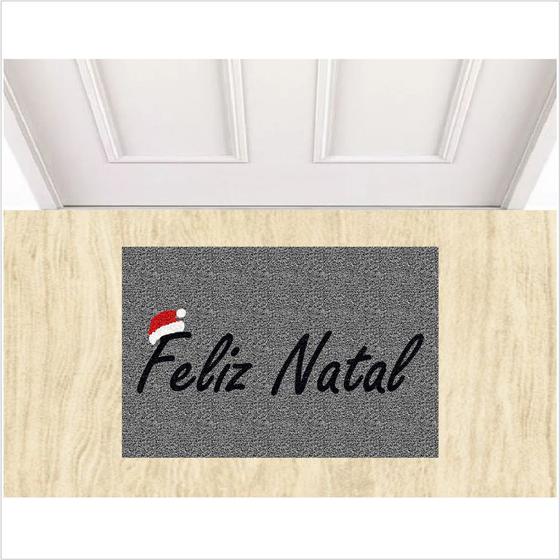 Imagem de Tapete feliz natal na cor cinza gorro papai noel. decoração de natal para quarto, sala, banheiro