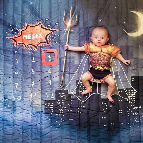 Imagem de Tapete Para Foto Mesversário Bebê e Atividade Infantil Dupla Face Tema Super Herói Alce