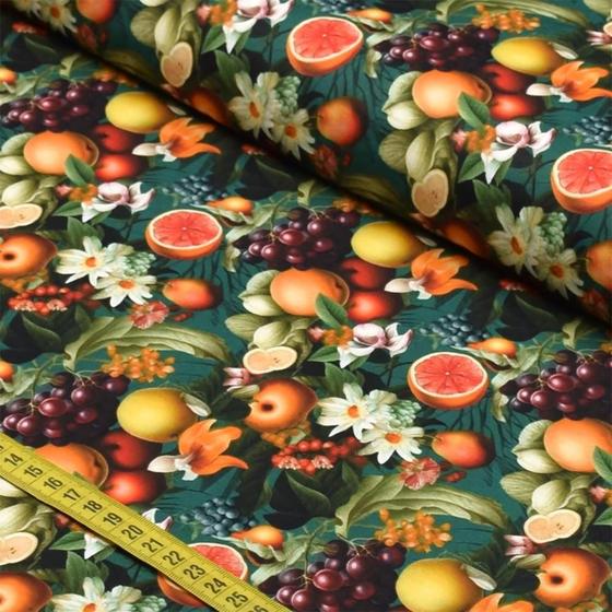 Imagem de Tecido Estampado para Patchwork - Digital 3D - Renata Blanco : Uvas com Flores (0,50x1,50)