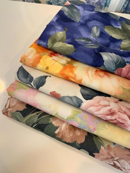 Imagem de Tecidos com Estampas de Flores Florais Floridos por Metro