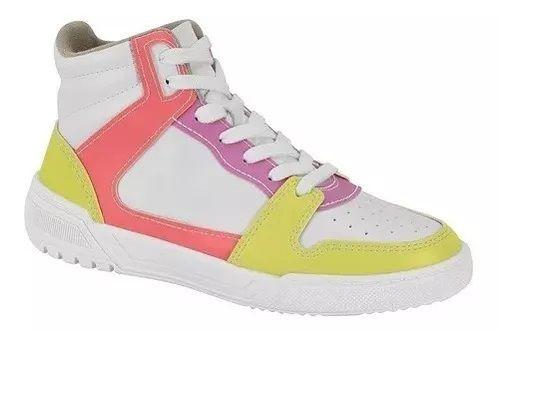 Imagem de Tenis Cano Alto Feminino Moleca Plataforma Original 5771102