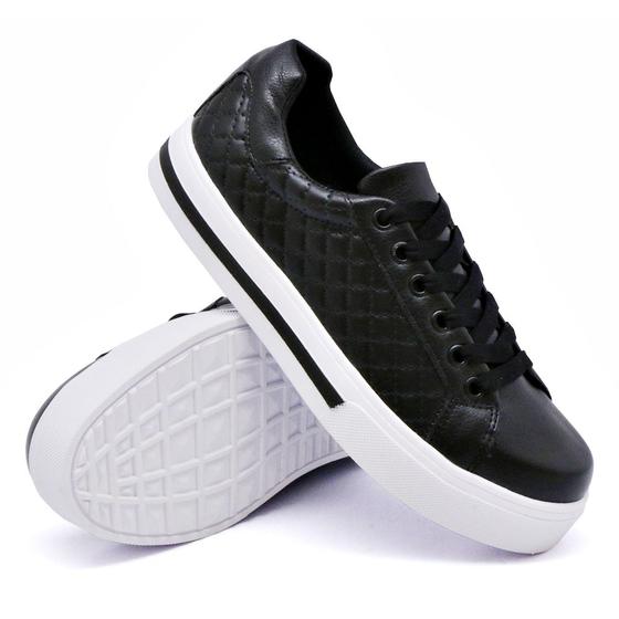 Imagem de Tênis Casual Dk Shoes Cadarço Detalhe em Matelasse e Sola Borracha com Listra