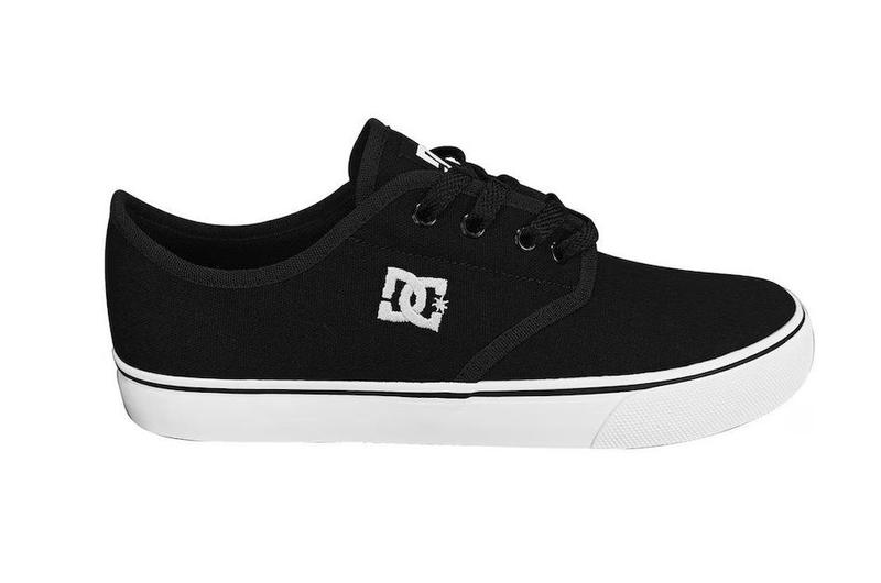 Tênis Dc Shoes District Unissex - Black/White Menor preço em Tênis Dc Shoes District Unissex - Black/White