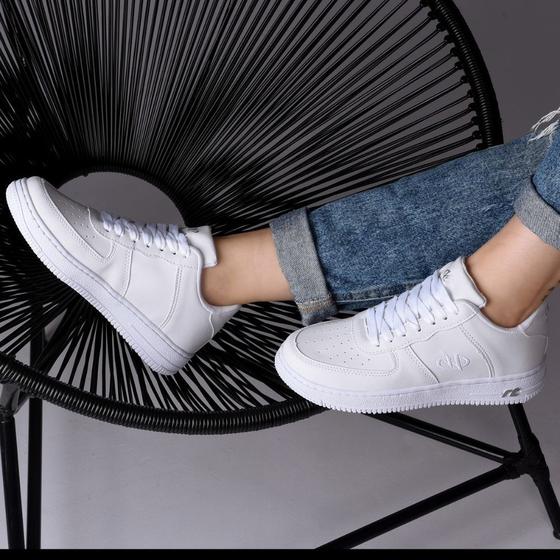 Imagem de Tênis Estilo Retrô Sneaker Runway Sportwear Feminino