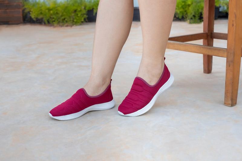 Imagem de Tenis Feminino Resistente Corrida Academia Conforto Maximo
