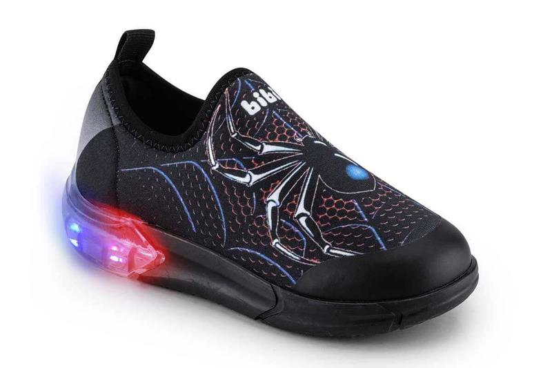 Imagem de Tênis Infantil BIBI New Space Luz Led Colorido Estampado Aranha Masculino