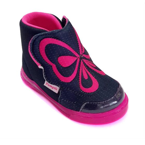 Imagem de Tênis Infantil Feminino Pampili Pom Pom Cano Médio 699.015  Preto / Pink