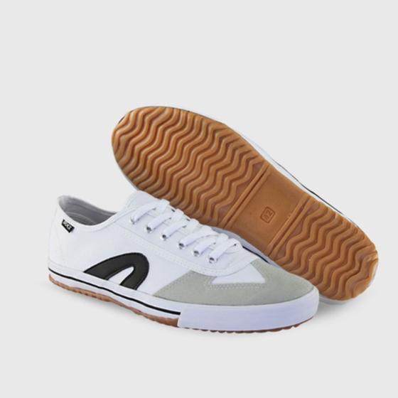 Tênis Masculino De Futsal Adex Preto Casual Vulcanizado Confortável é boa?
