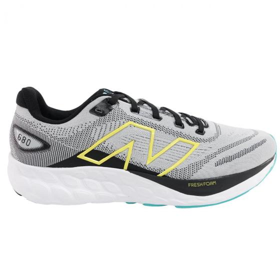 Imagem de Tênis Masculino New Balance 680V8